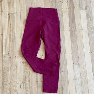 Lululemon 3/4 yoga pants Burgundy